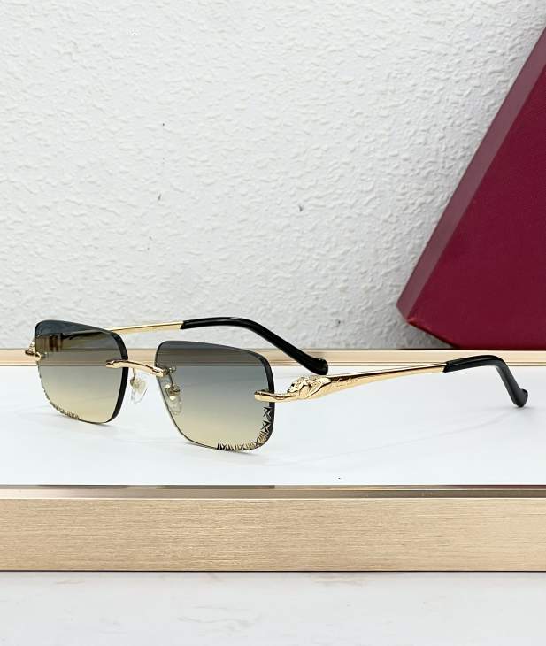 Picture of Cartier Sunglasses _SKUfw80239027fw